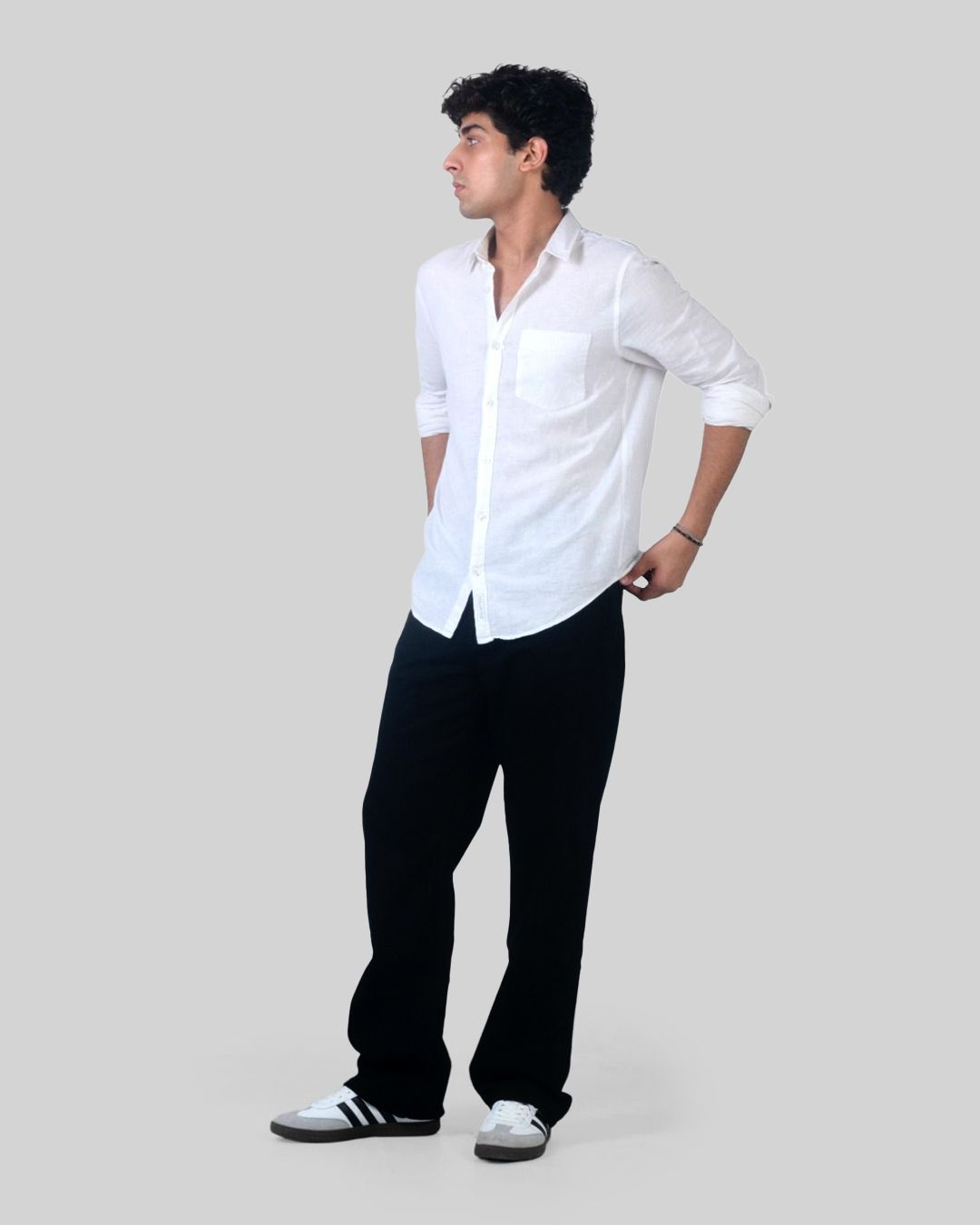 Relaxed Straight Raven Black