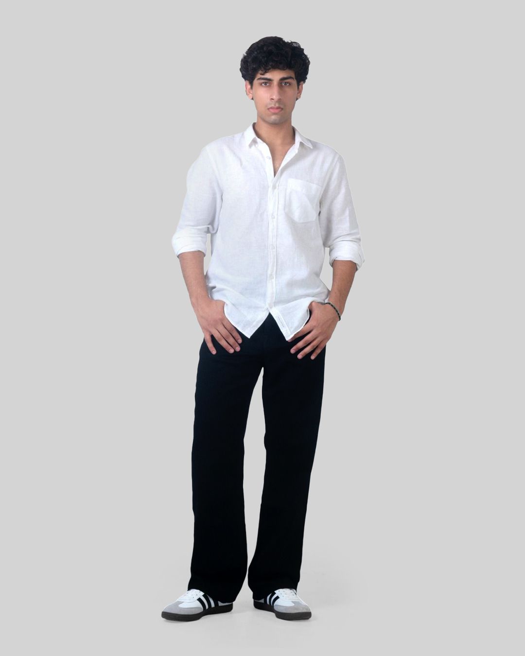 Relaxed Straight Raven Black