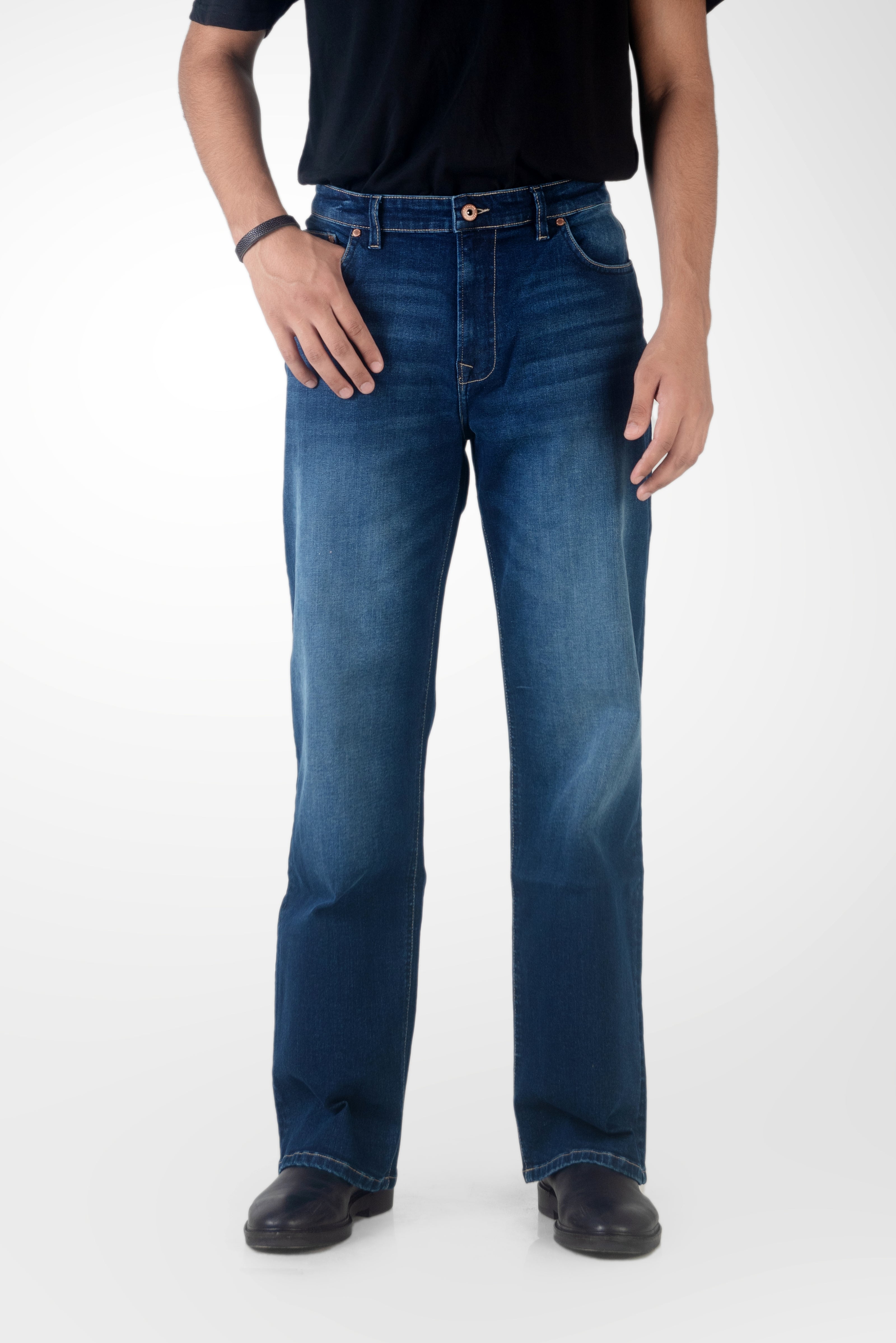 Relaxed Straight Dark Blue Wash