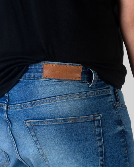 Slim Straight Medium Wash