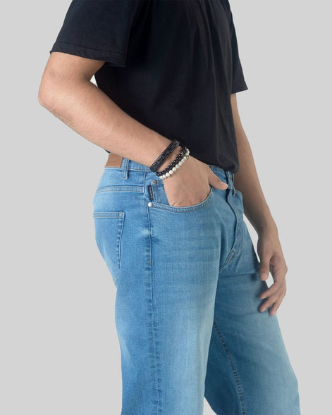 Relaxed Straight Medium Wash