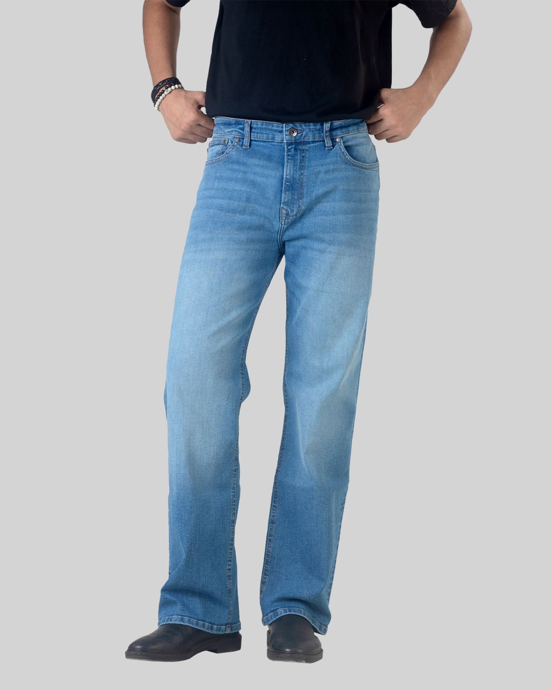 Relaxed Straight Medium Wash