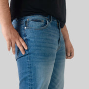 Slim Straight Medium Wash