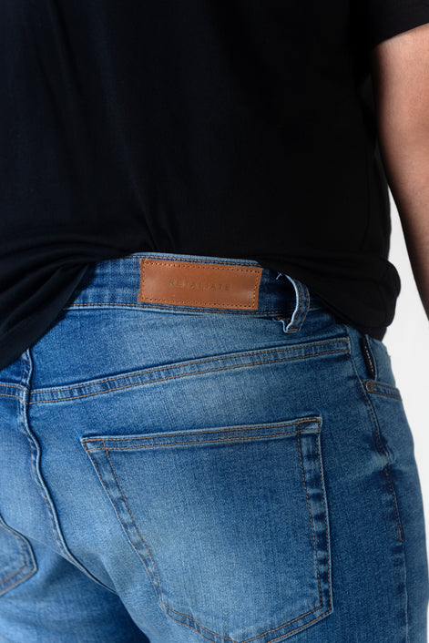 Slim Straight Medium Wash