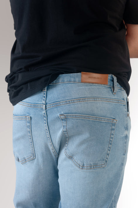 Slim Straight Light Indigo Wash