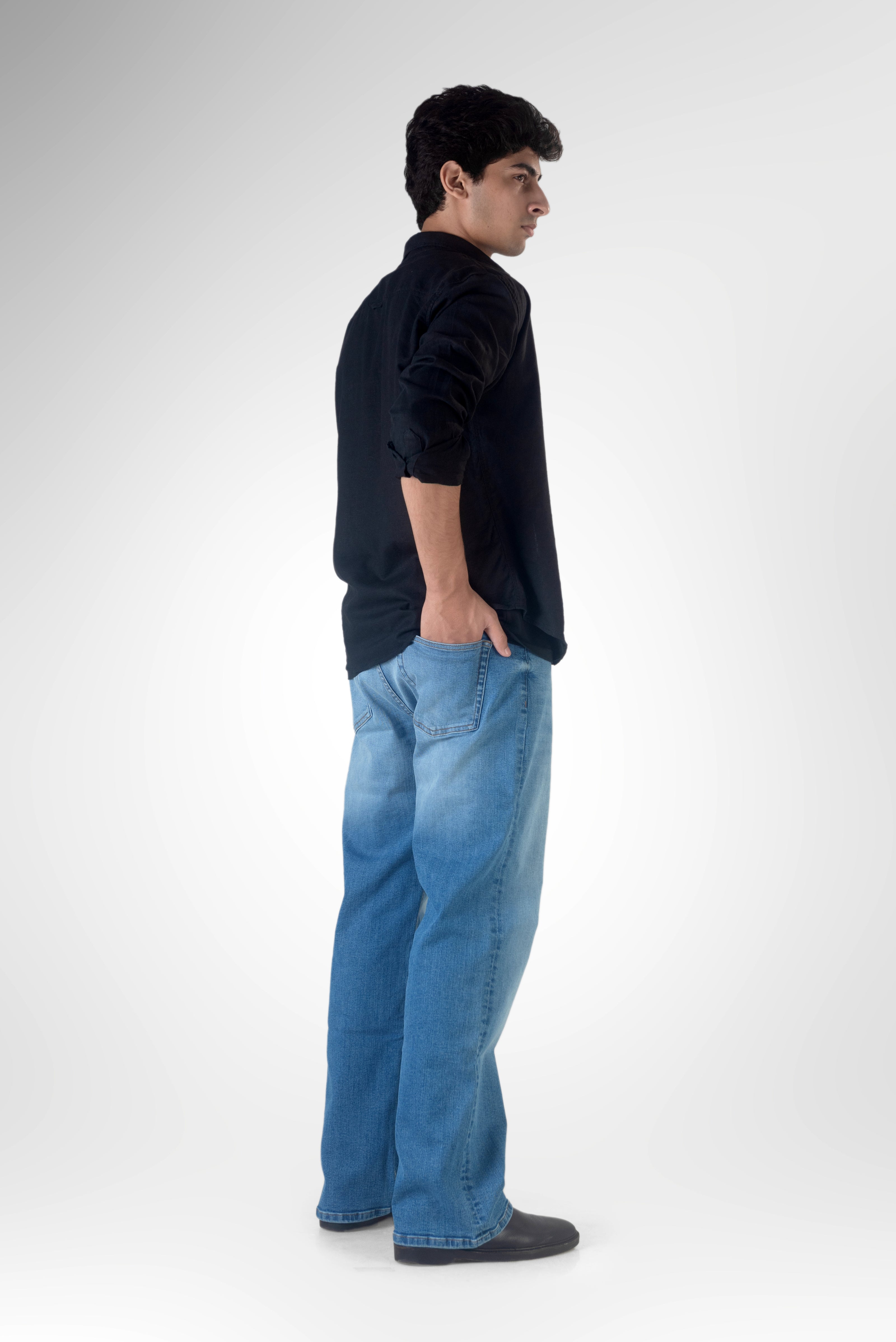 Relaxed Straight Medium Wash