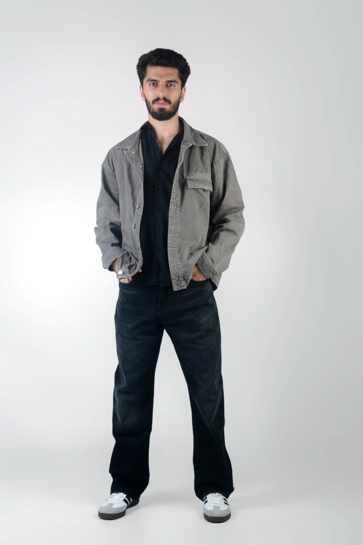 Relaxed Straight Gun Metal Black