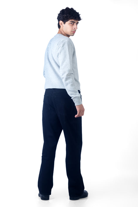 STRAIGHT FIT BLACK JEANS